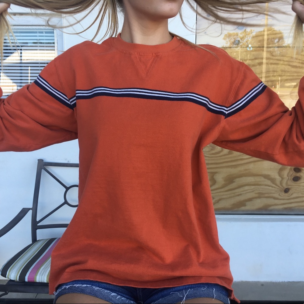 Trendy vintage Izod long sleeve T-shirt